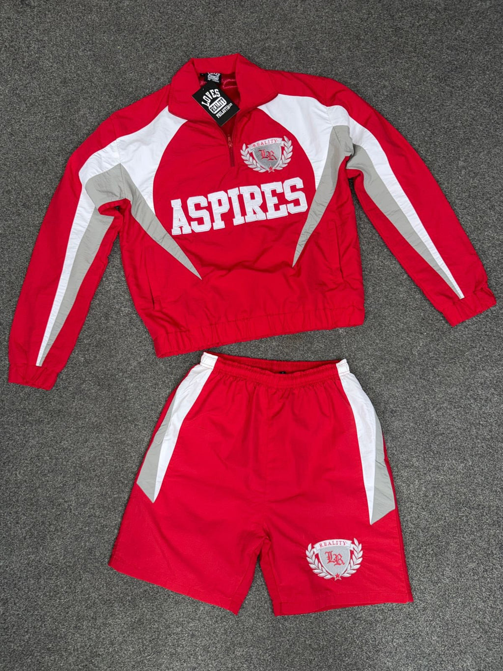Cherrie Red Aspires Sets